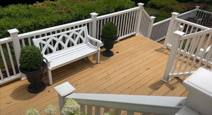 styling tips for selling your home, Styled deck space