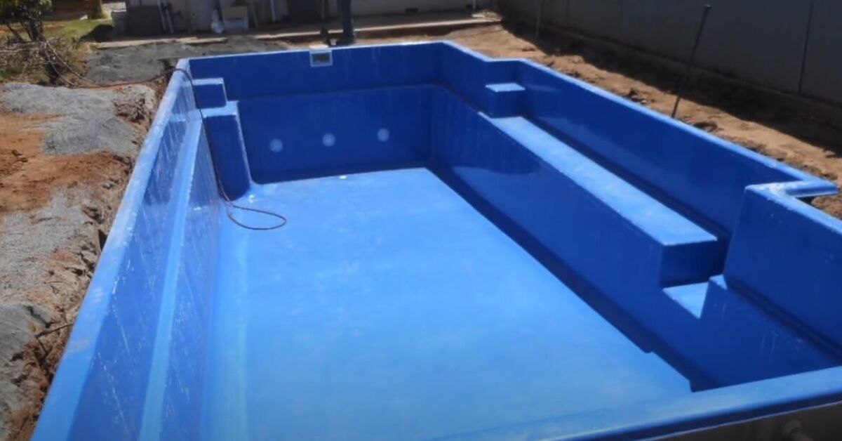 3 Different Types of Pools: How to Choose the Best Material | Redesign