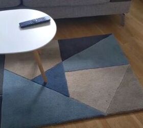 quirky design, Coffee table with a geometric rug