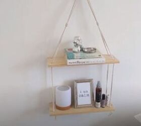 quirky design, Hanging shelves with decor