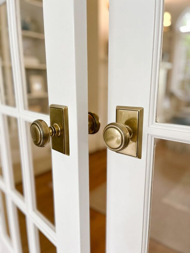 5 types of doorknobs that define functionality and style