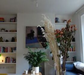 london flat, Living room with plants