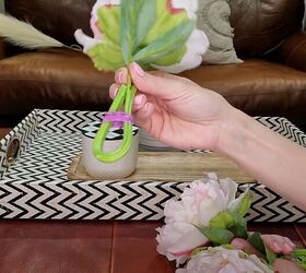 spring decorations, Bending floral stems to shorten them