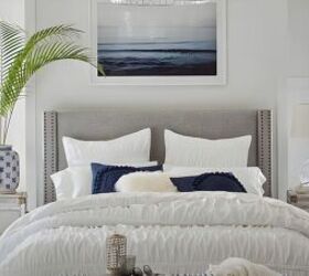 A Classic Hamptons-Style Bedroom: Colors, Furnishings & More