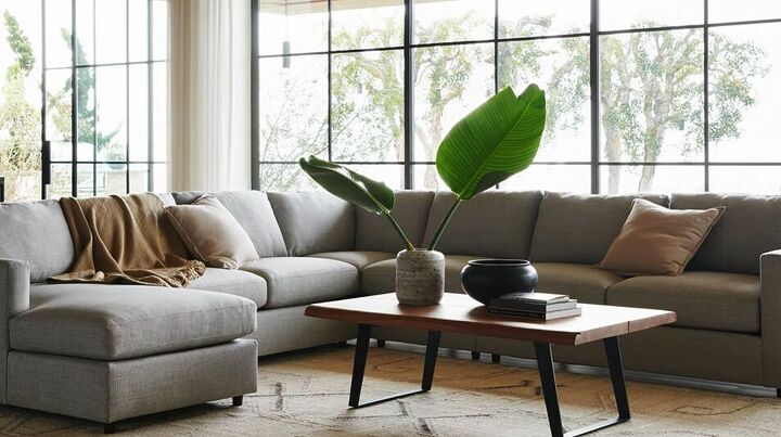 how to choose a coffee table, Wooden coffee table