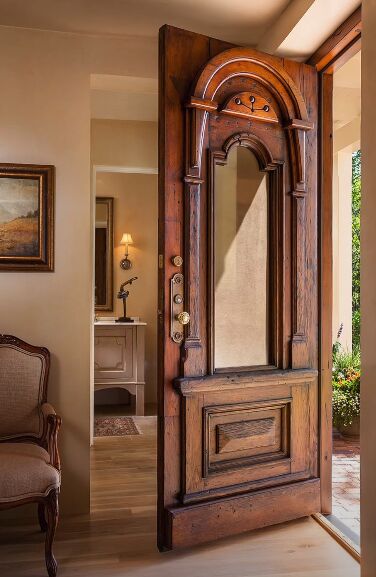 how to make your home unique, Antique style wooden door