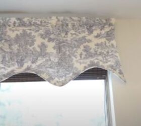 french country decorating ideas for spring, Blue toile valance