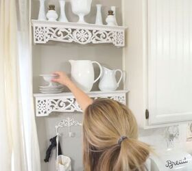 clean and decorate with me, Stacking suacers and crockery