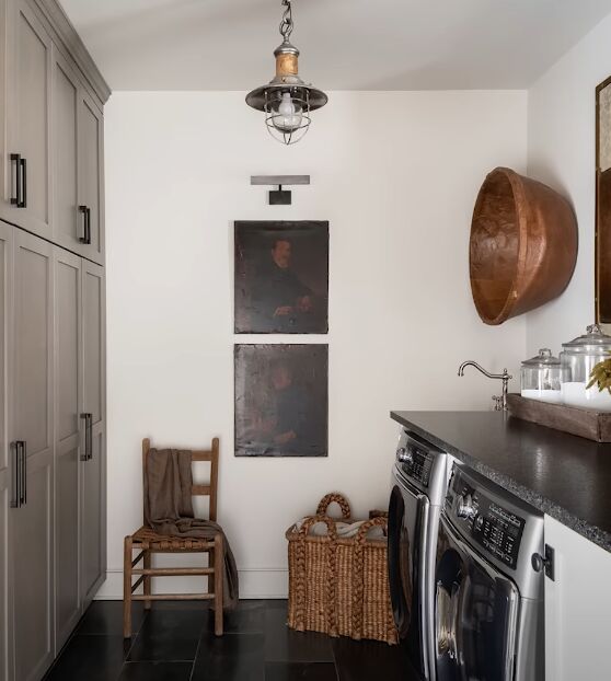 mixing metals, Mixing metal finishes in a laundry room