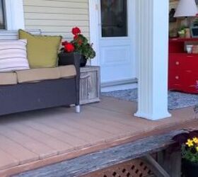 This adorable vintage farmhouse will give you a lot of good budget-friendly ideas