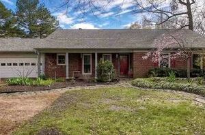 It's been three years since she did this to her front door. What do you think?