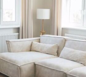 This Hamptons-style tip on how to arrange your couches helps create a welcoming environment