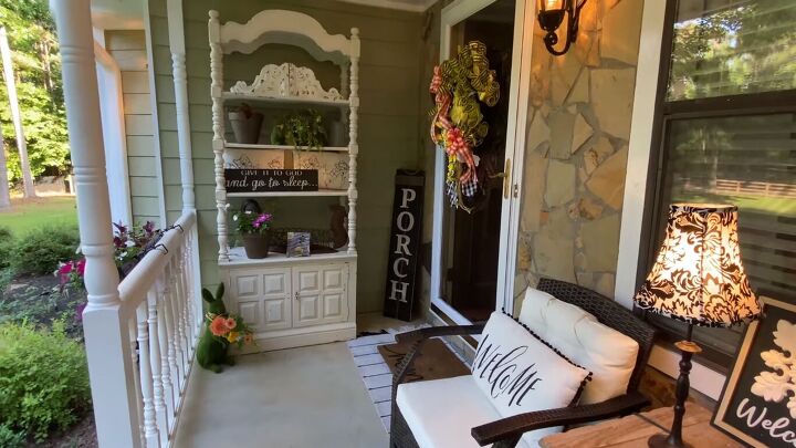 A Charming Front Porch Makeover: A Step-by-Step Guide | Redesign