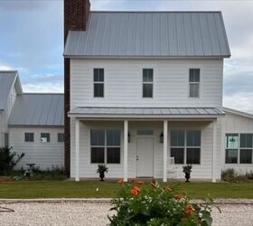 welcome to living it country turning a tiny home into a farmhouse