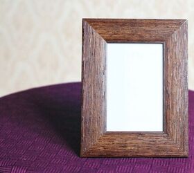 13 genius ways to fill empty picture frames