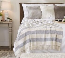 7 essentials for creating the coastal bedroom of your dreams