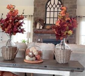 cozy fall entryway decor to bring autumn warmth into your home