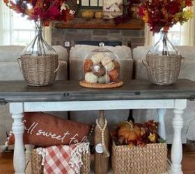 cozy fall entryway decor to bring autumn warmth into your home