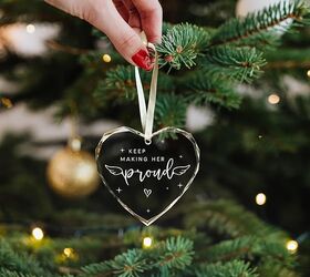 how to honor loved ones on your christmas tree, Image Credit Amazon