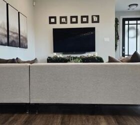 Quick, easy ways to sprinkle elegant Christmas touches throughout your home