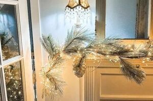 Forget the bright reds and greens—this colorless Christmas decor is everything