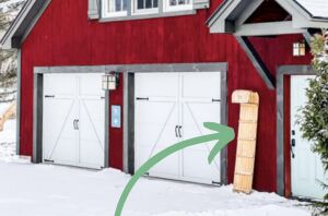 5 genius ways to use wooden sleds in your holiday decorating