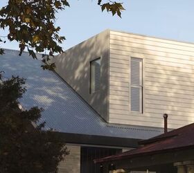 How this stunning minimalist home balances privacy and openness to the outdoors
