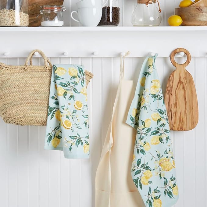 Kitchen Towel Display Ideas & Folding Hacks for a Stylish Kitchen ...