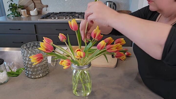 Easy DIY Spring Floral Arrangements | Redesign