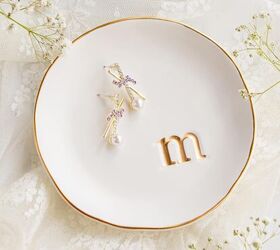 10 thoughtful Mother's Day gifts for the mom who lives to decorate