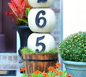 House number ideas you can change with the seasons—genius!