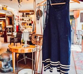 She got a bathing suit custom framed and the result is brilliant