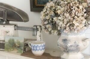 Easy swaps to update your space seasonally