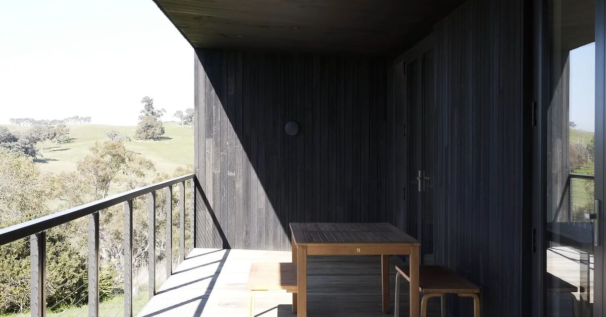 Artistic Farmhouse Off-Grid photo