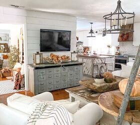 These belong in every fall home (not pumpkins)