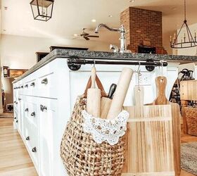 From kitchen walls to holiday vignettes, this humble staple became a decor must-have