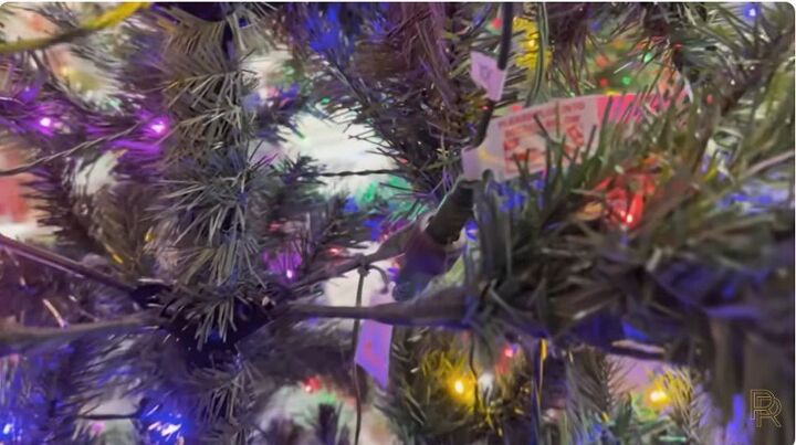 Christmas Tree Error Avoid These Common Christmas Tree Mistakes | Redesign