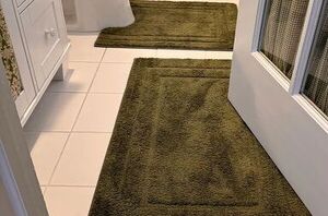 This tiny bathroom shouldn't work—but it absolutely does