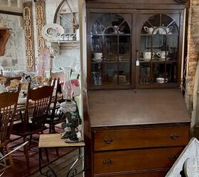 8 home decor items that show you're definitely an old soul