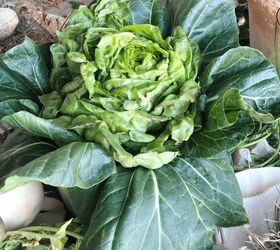 The unexpected items that make this spring table work