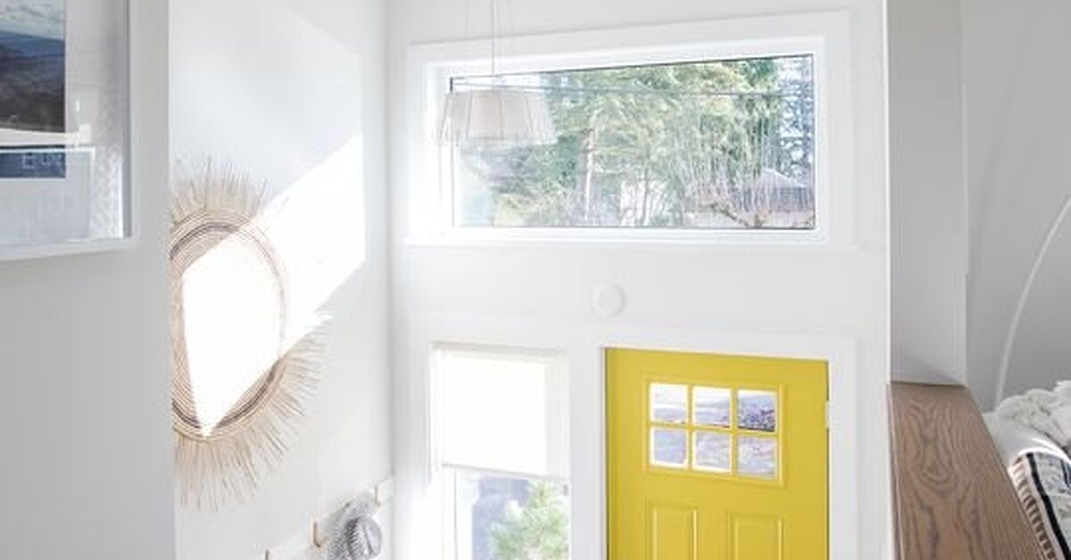 10 Best Split Foyer Entry Makeovers | Redesign