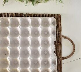 How she used free restaurant egg flats for a stunning spring tablescape