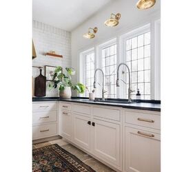 What to Change First in an Outdated Kitchen: 13 Expert Kitchen Design ...