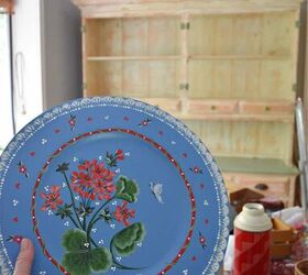 The thrift store rule that turned a dated 1986 plate into a full Scandinavian hutch display