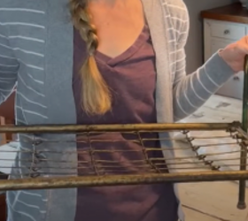 She used a mini wrought iron bed as a spring centerpiece—and it's surprisingly adorable