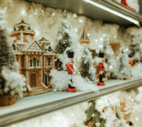 9 old-world Christmas looks that are back in a BIG way