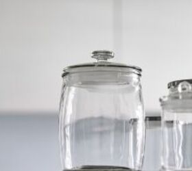 The surprising thing to put in your glass jars to make beautiful (and inexpensive!) home decor