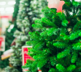 5 gorgeous artificial Christmas trees you don't want to miss