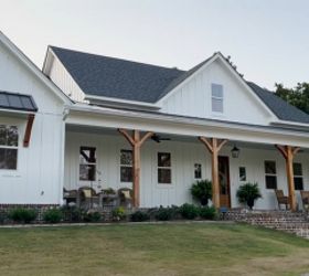 Every corner of this barn home is full of beautiful details