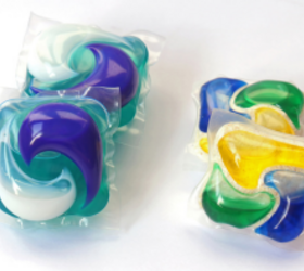 Take your laundry pods out of the container—this looks SO much better